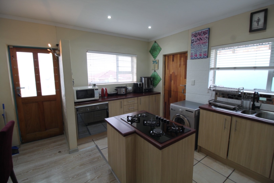 3 Bedroom Property for Sale in Bethelsdorp Eastern Cape